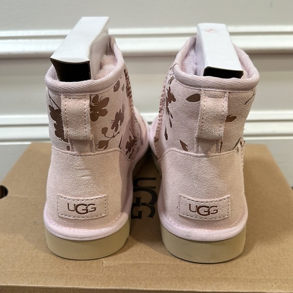 W classic mini floral foil boot - Picture 4 of 6